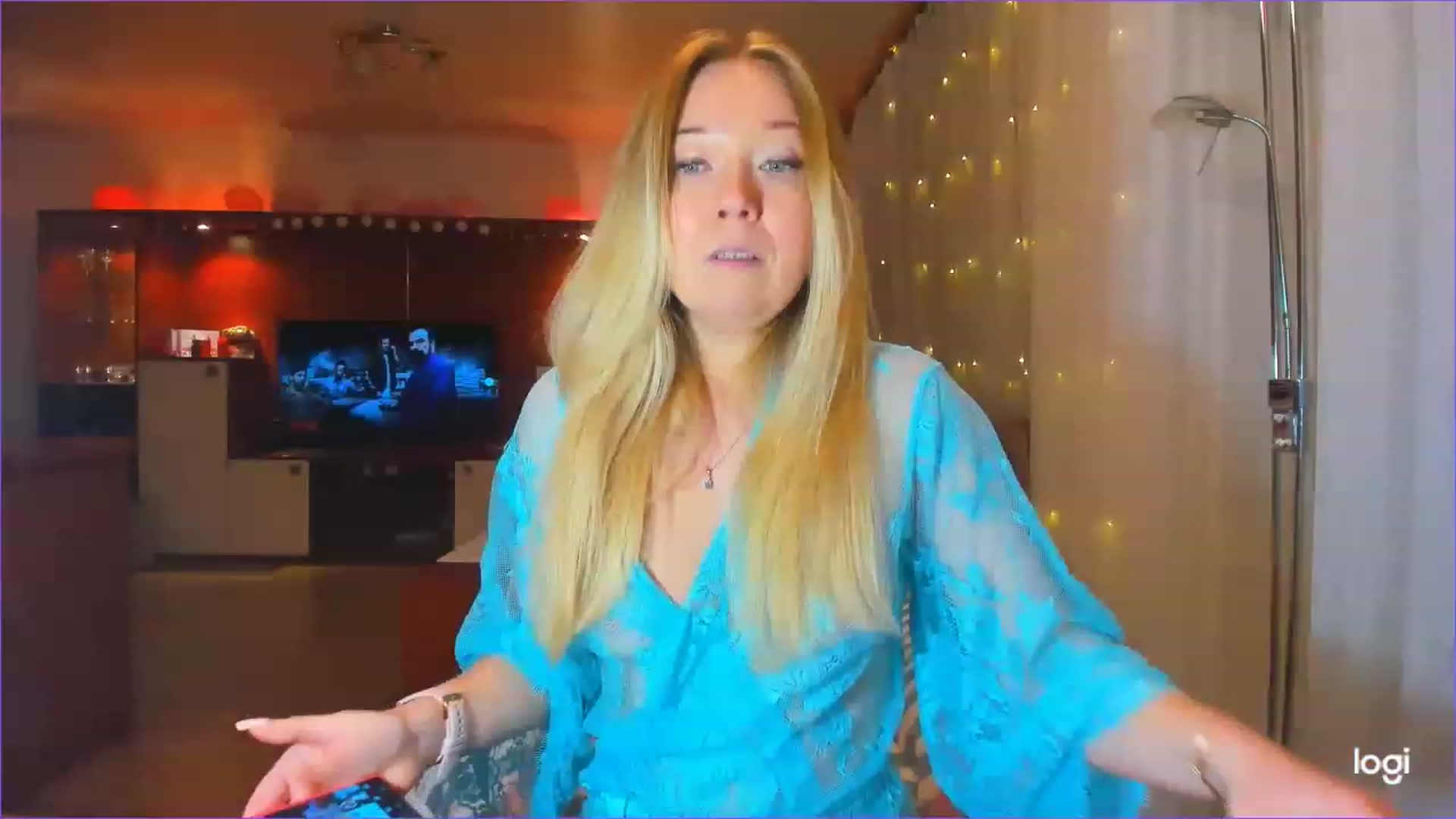 Gallery image thumbnail from FlamingoDream's myfreecams stream on, 03/01/2023, 24:42 image 1 of 20