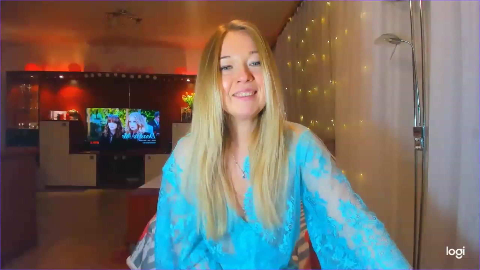 Gallery image thumbnail from FlamingoDream's myfreecams stream on, 03/01/2023, 24:42 image 17 of 20