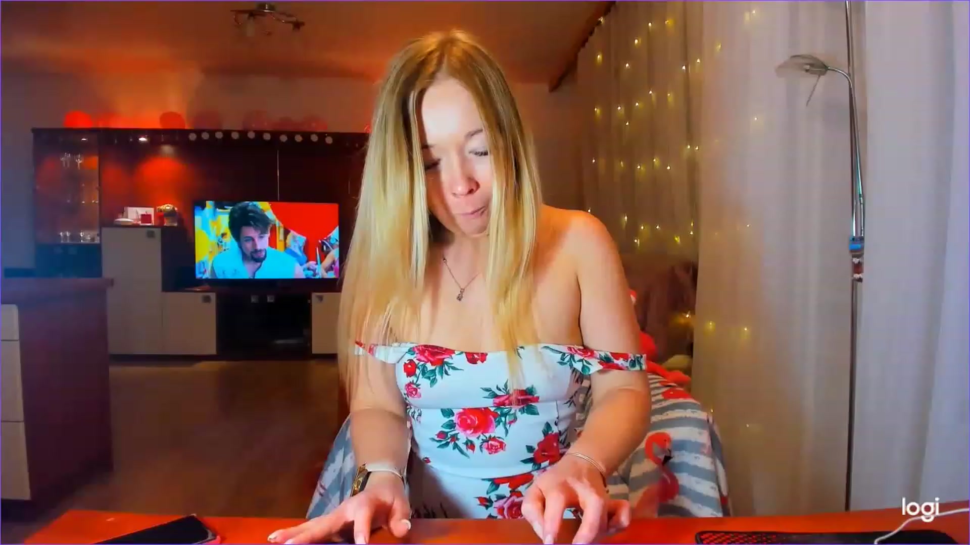 Gallery image thumbnail from FlamingoDream's myfreecams stream on, 03/01/2023, 20:39 image 1 of 20