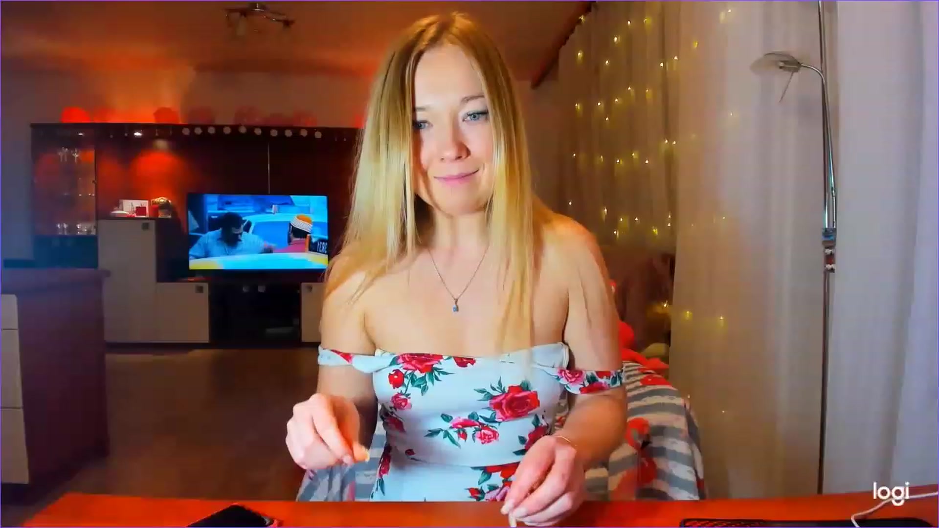 Gallery image thumbnail from FlamingoDream's myfreecams stream on, 03/01/2023, 21:00 image 7 of 20