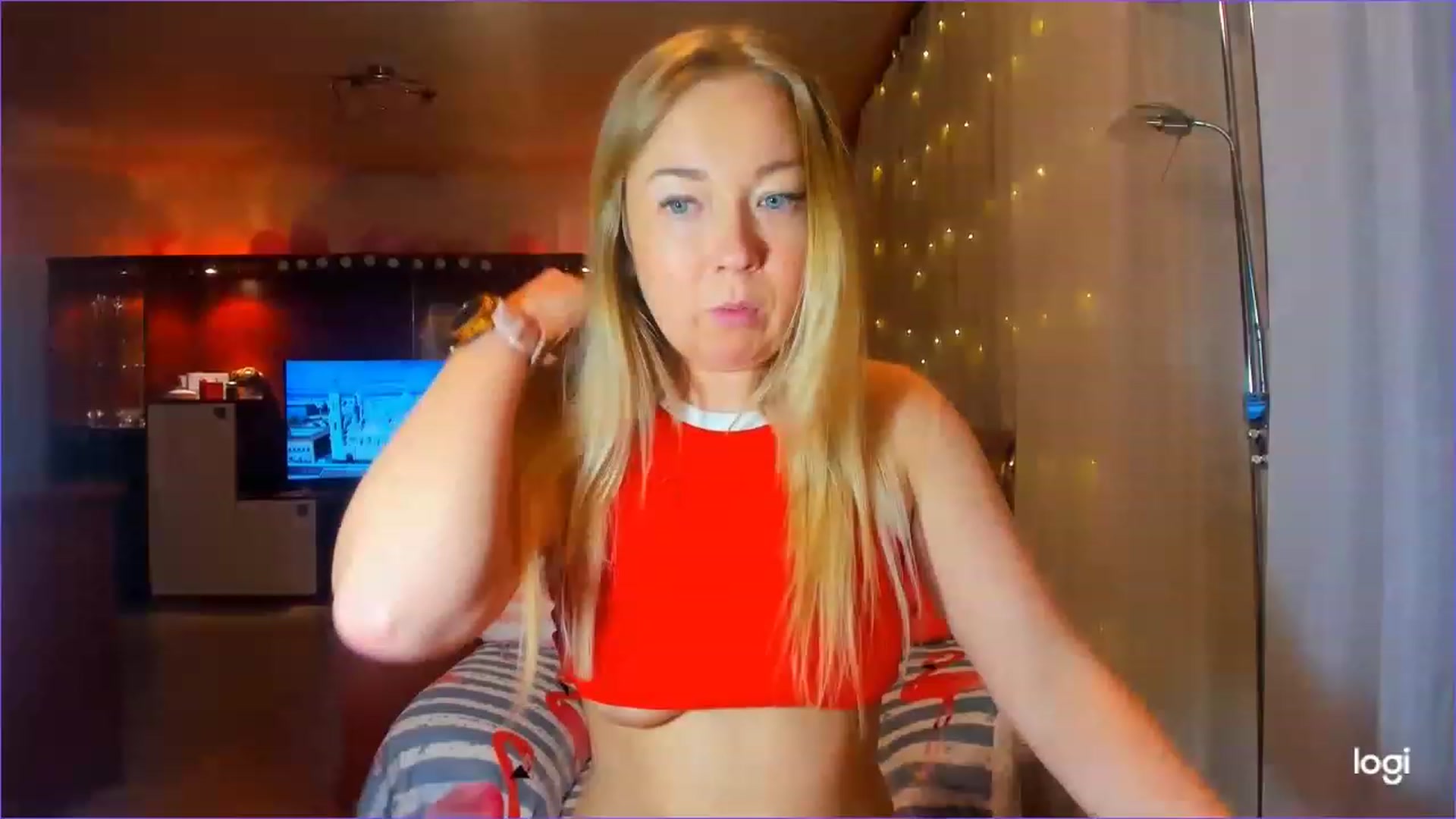 Gallery image thumbnail from FlamingoDream's myfreecams stream on, 03/07/2023, 22:38 image 15 of 20