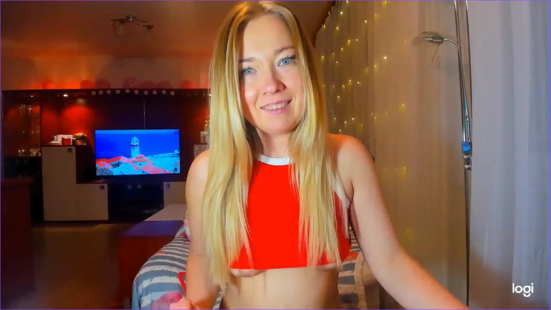 Gallery image thumbnail from FlamingoDream's myfreecams stream on, 03/07/2023, 23:32 image 17 of 20