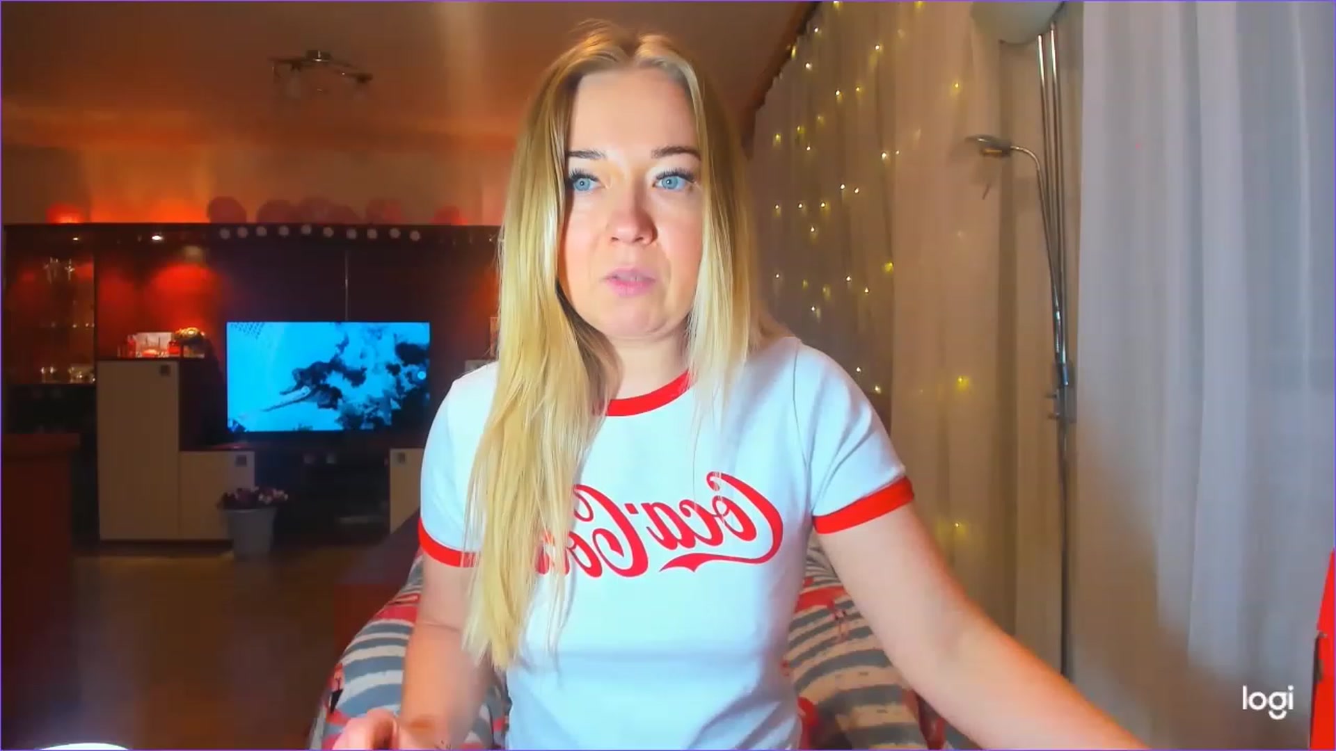 Gallery image thumbnail from FlamingoDream's myfreecams stream on, 03/13/2023, 23:02 image 3 of 20