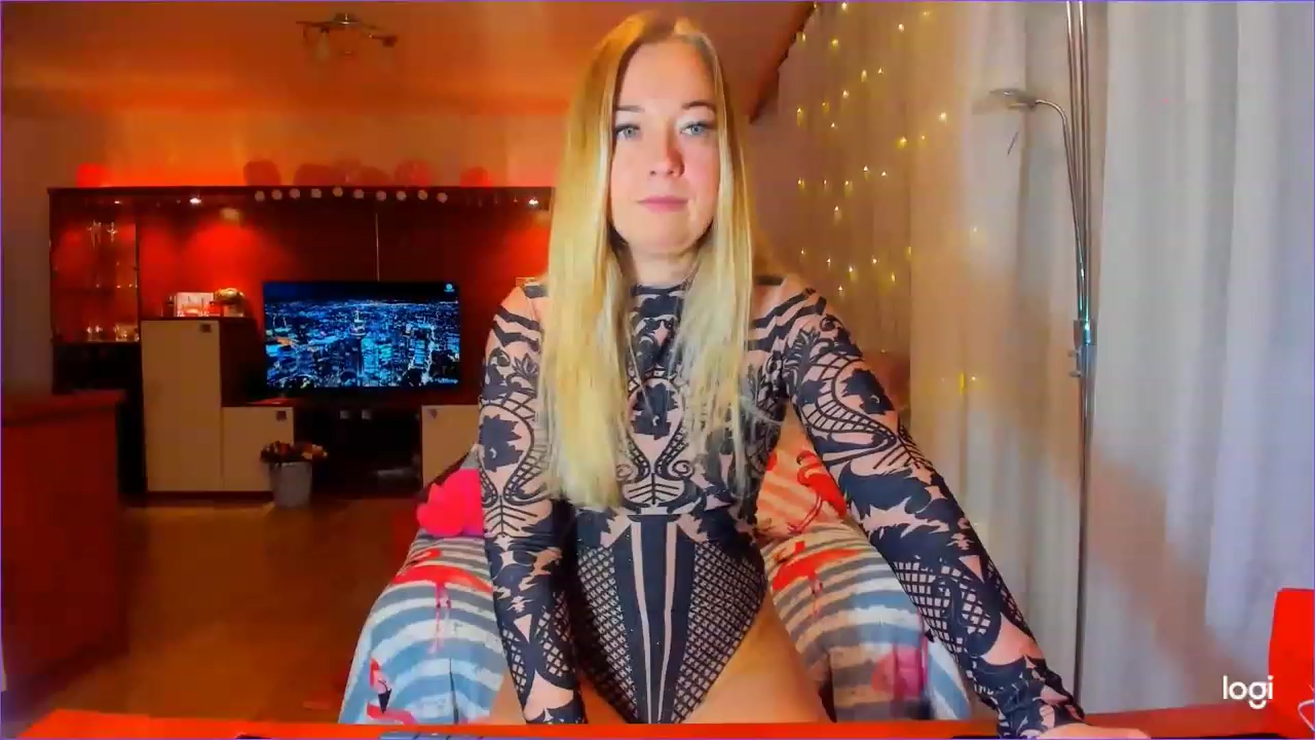 Gallery image thumbnail from FlamingoDream's myfreecams stream on, 03/14/2023, 21:31 image 16 of 20