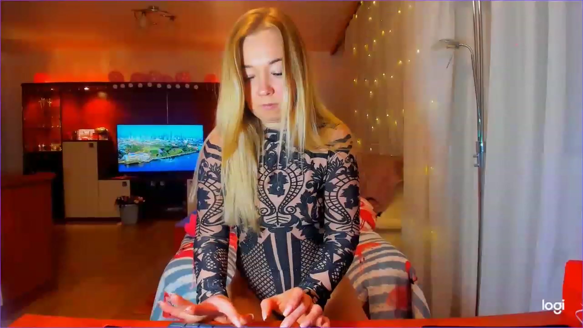 Gallery image thumbnail from FlamingoDream's myfreecams stream on, 03/14/2023, 21:31 image 14 of 20