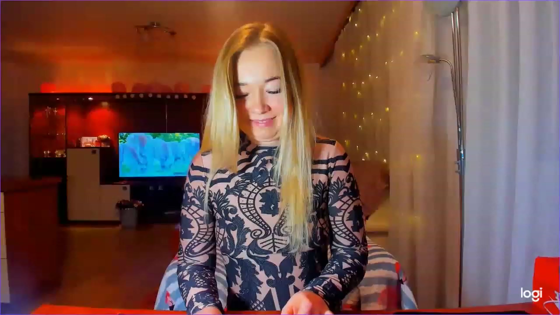 Gallery image thumbnail from FlamingoDream's myfreecams stream on, 03/14/2023, 21:31 image 5 of 20