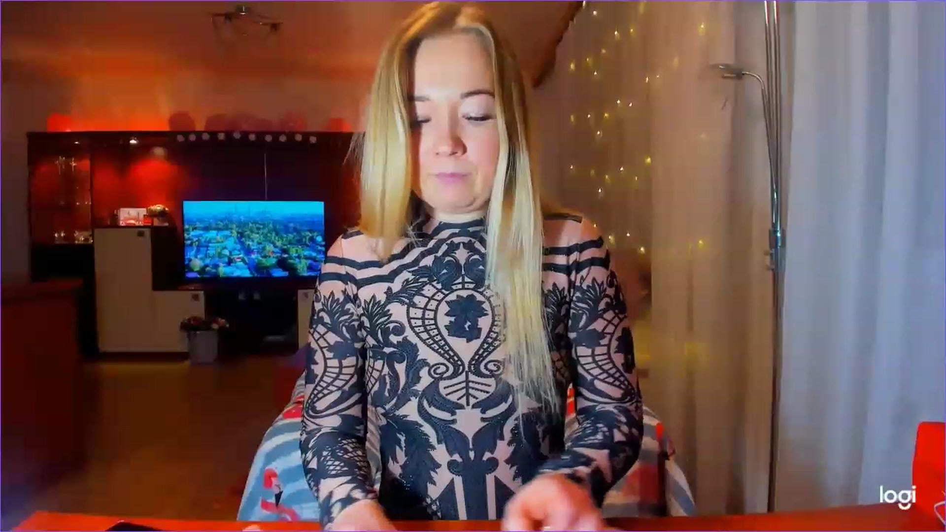 Gallery image thumbnail from FlamingoDream's myfreecams stream on, 03/14/2023, 23:21 image 14 of 20