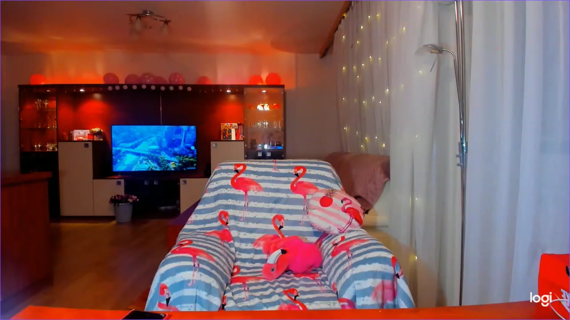 Gallery image thumbnail from FlamingoDream's myfreecams stream on, 03/14/2023, 23:21 image 12 of 20