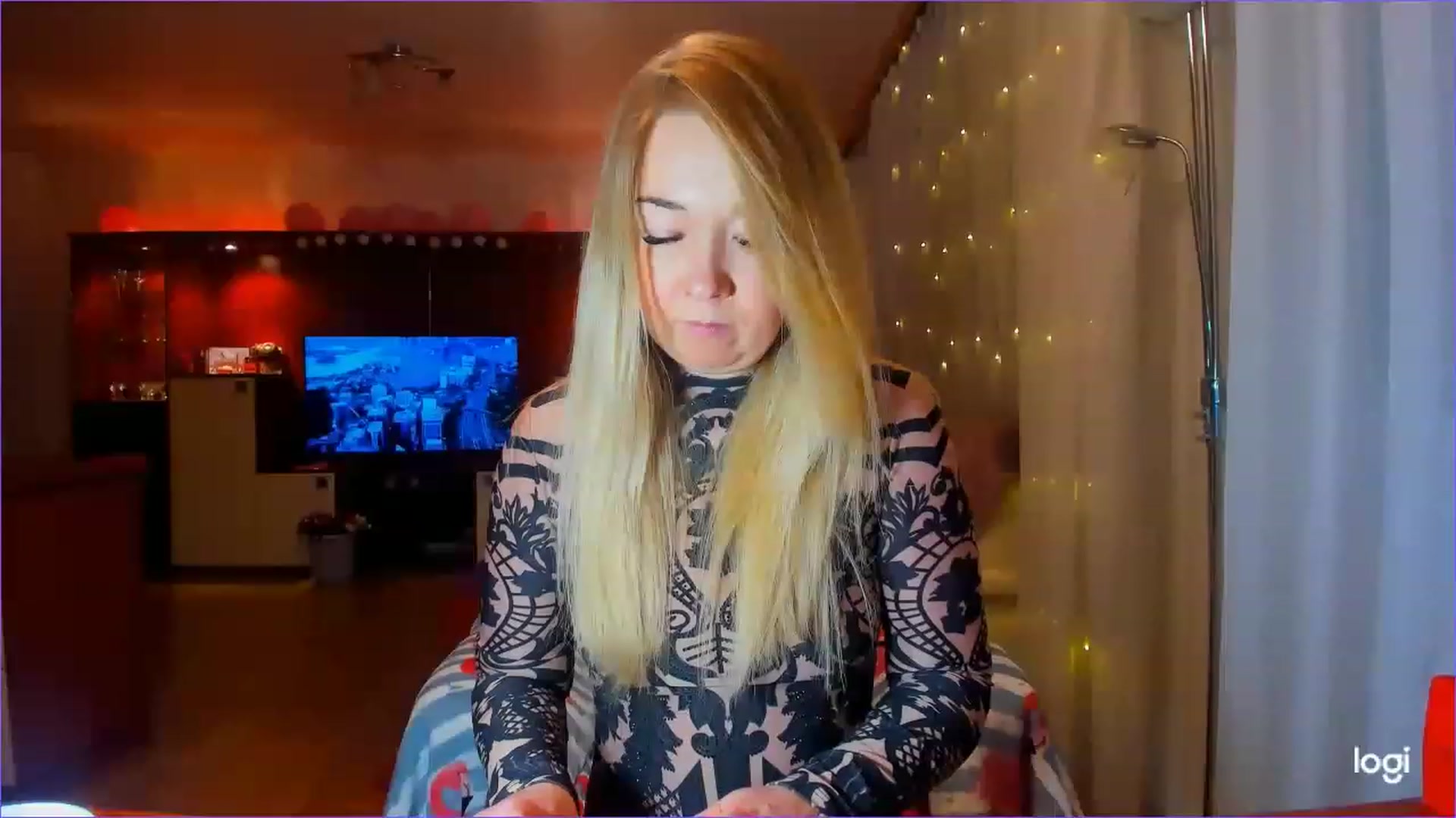 Gallery image thumbnail from FlamingoDream's myfreecams stream on, 03/15/2023, 24:29 image 5 of 20