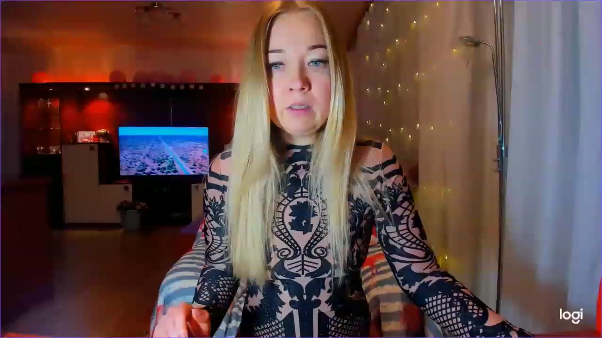 Gallery image thumbnail from FlamingoDream's myfreecams stream on, 03/15/2023, 04:20 image 12 of 20