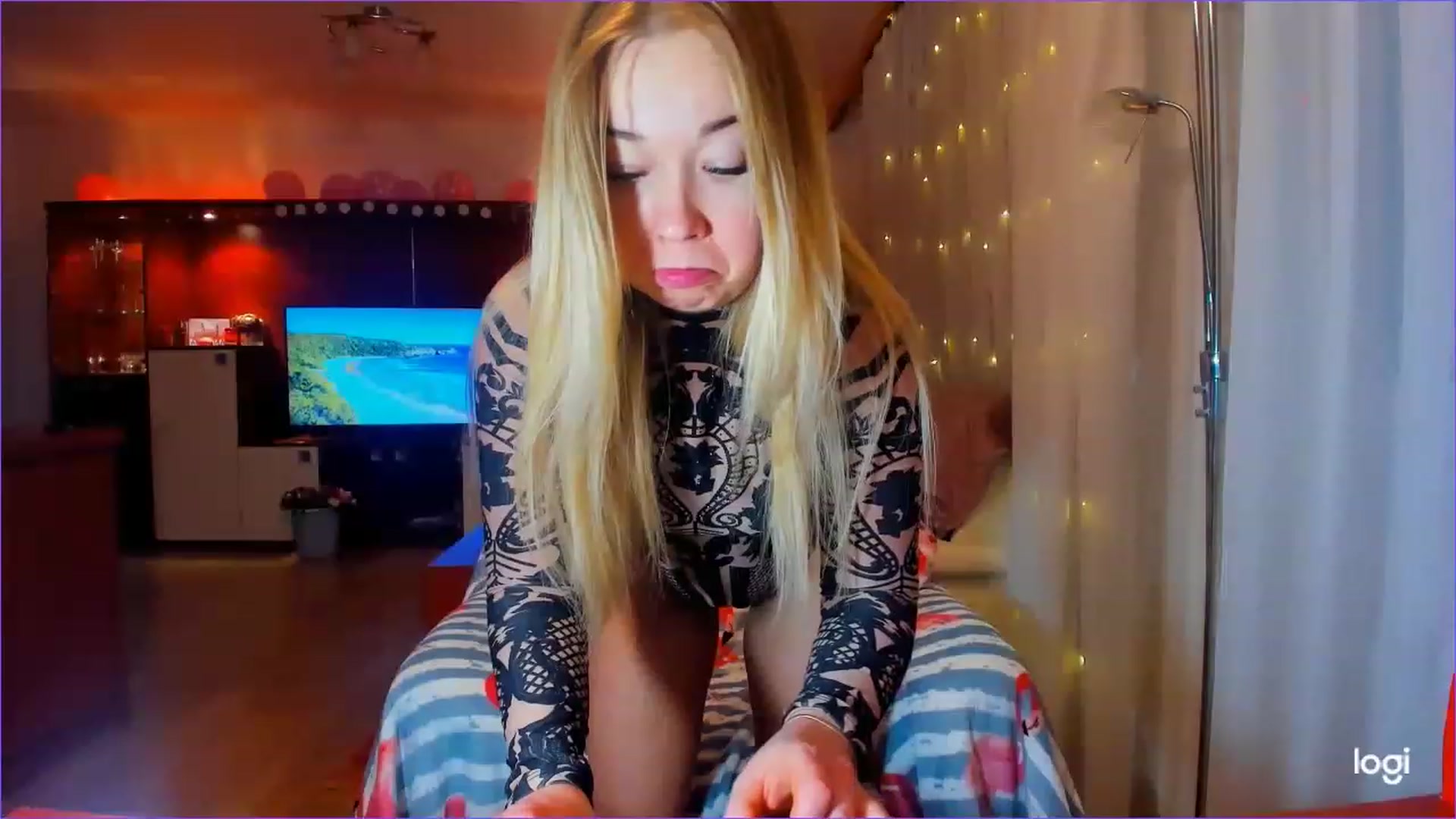 Gallery image thumbnail from FlamingoDream's myfreecams stream on, 03/15/2023, 04:20 image 6 of 20