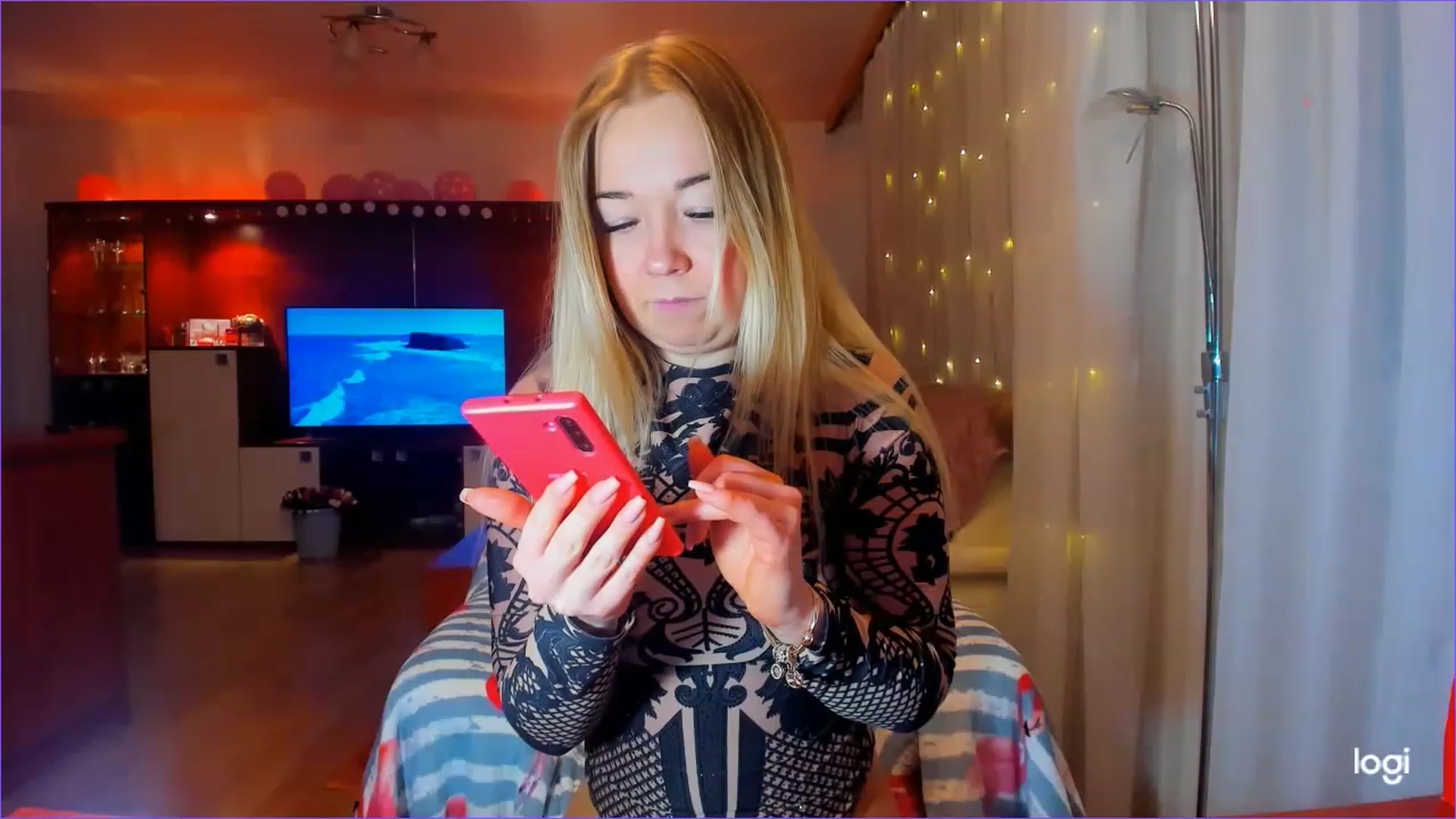 Gallery image thumbnail from FlamingoDream's myfreecams stream on, 03/15/2023, 04:20 image 7 of 20