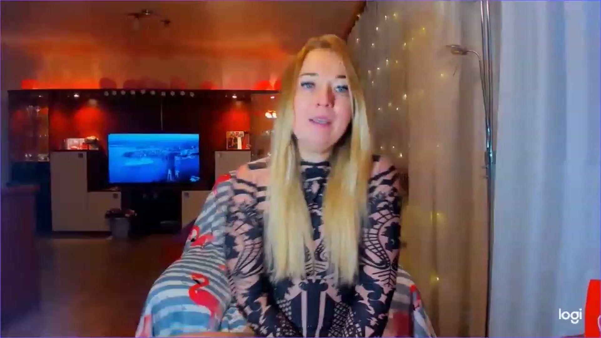 Gallery image thumbnail from FlamingoDream's myfreecams stream on, 03/15/2023, 05:17 image 13 of 20