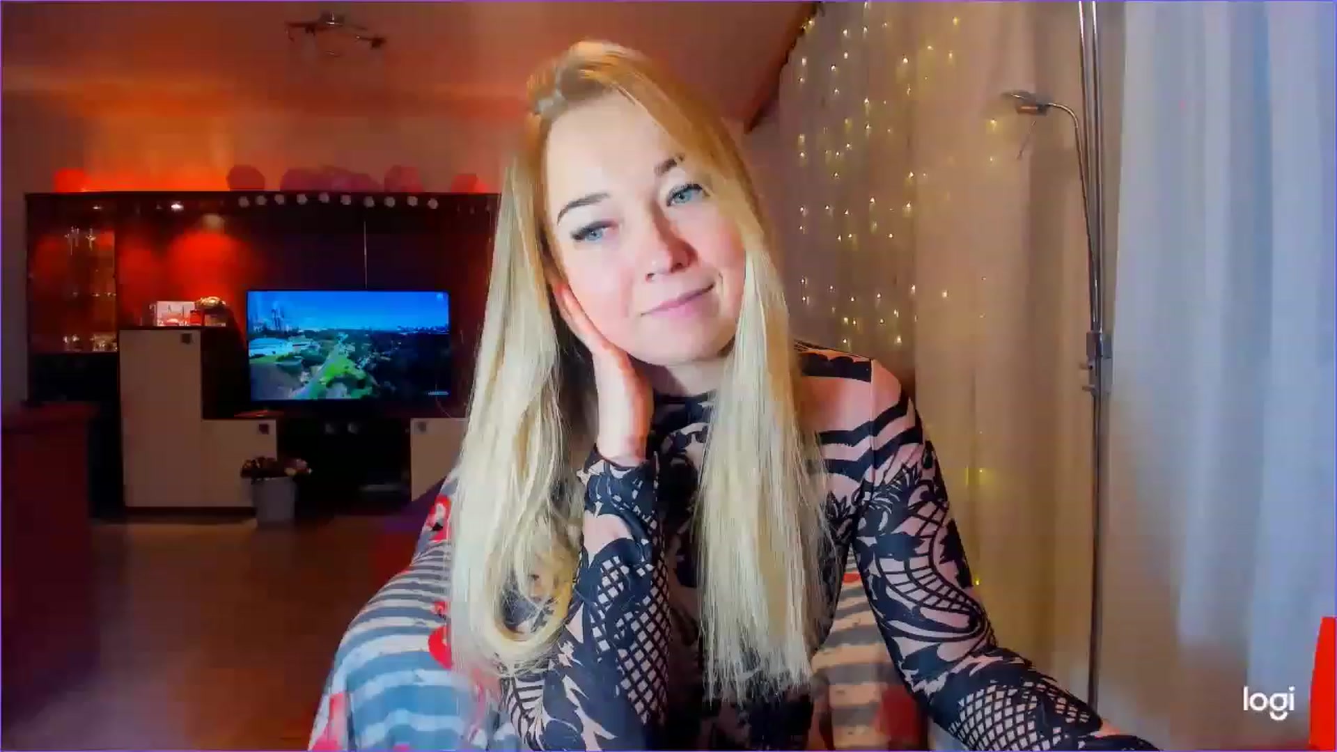 Gallery image thumbnail from FlamingoDream's myfreecams stream on, 03/15/2023, 05:17 image 9 of 20