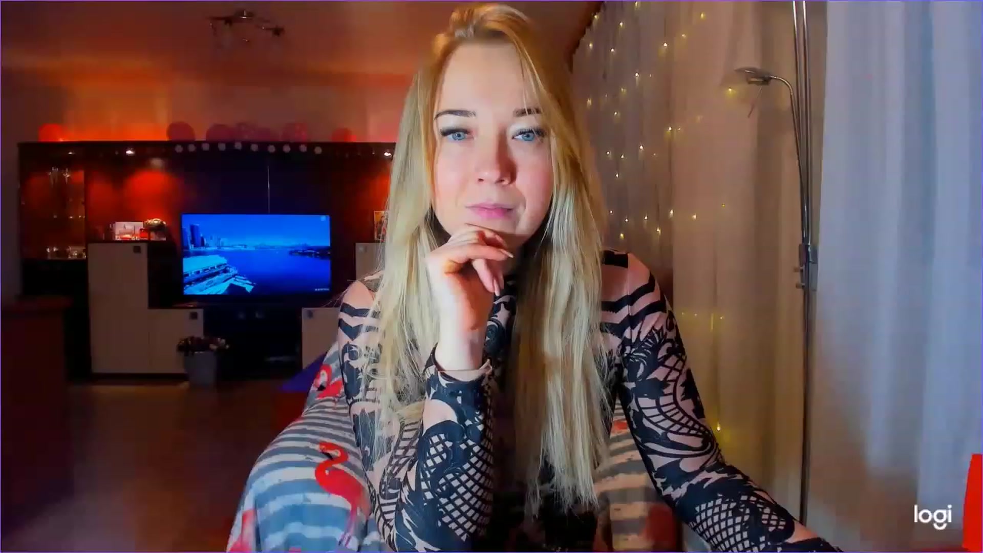 Gallery image thumbnail from FlamingoDream's myfreecams stream on, 03/15/2023, 05:17 image 5 of 20