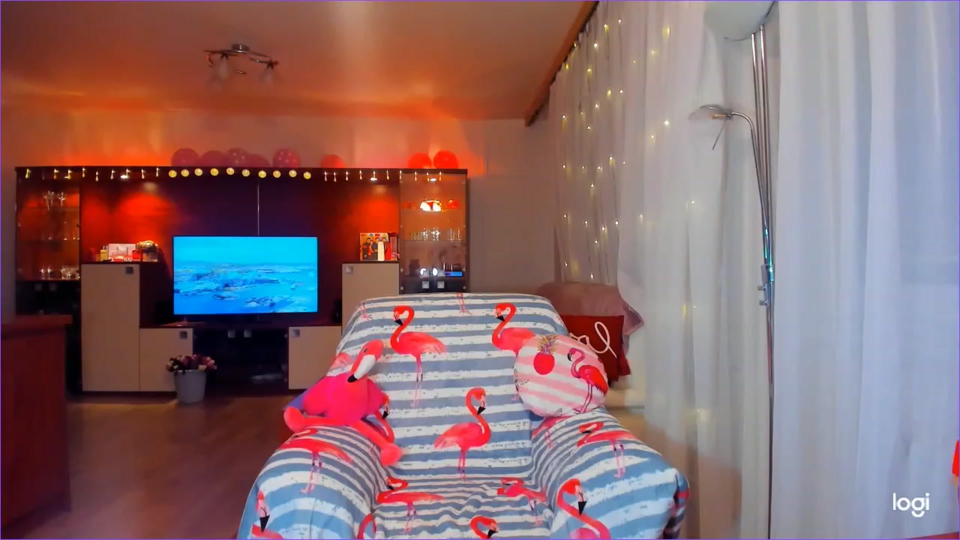 Gallery image thumbnail from FlamingoDream's myfreecams stream on, 03/15/2023, 21:55 image 4 of 20
