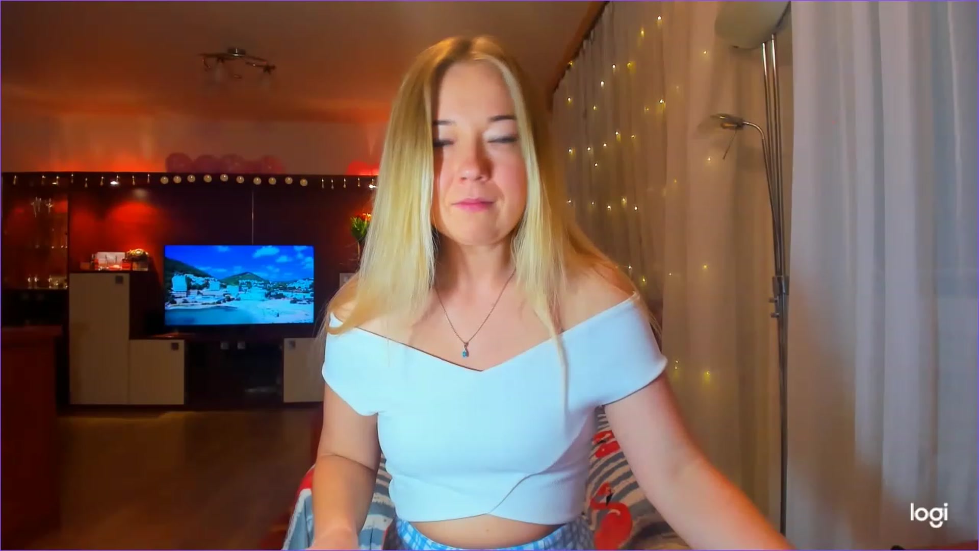 Gallery image thumbnail from FlamingoDream's myfreecams stream on, 03/17/2023, 21:47 image 20 of 20