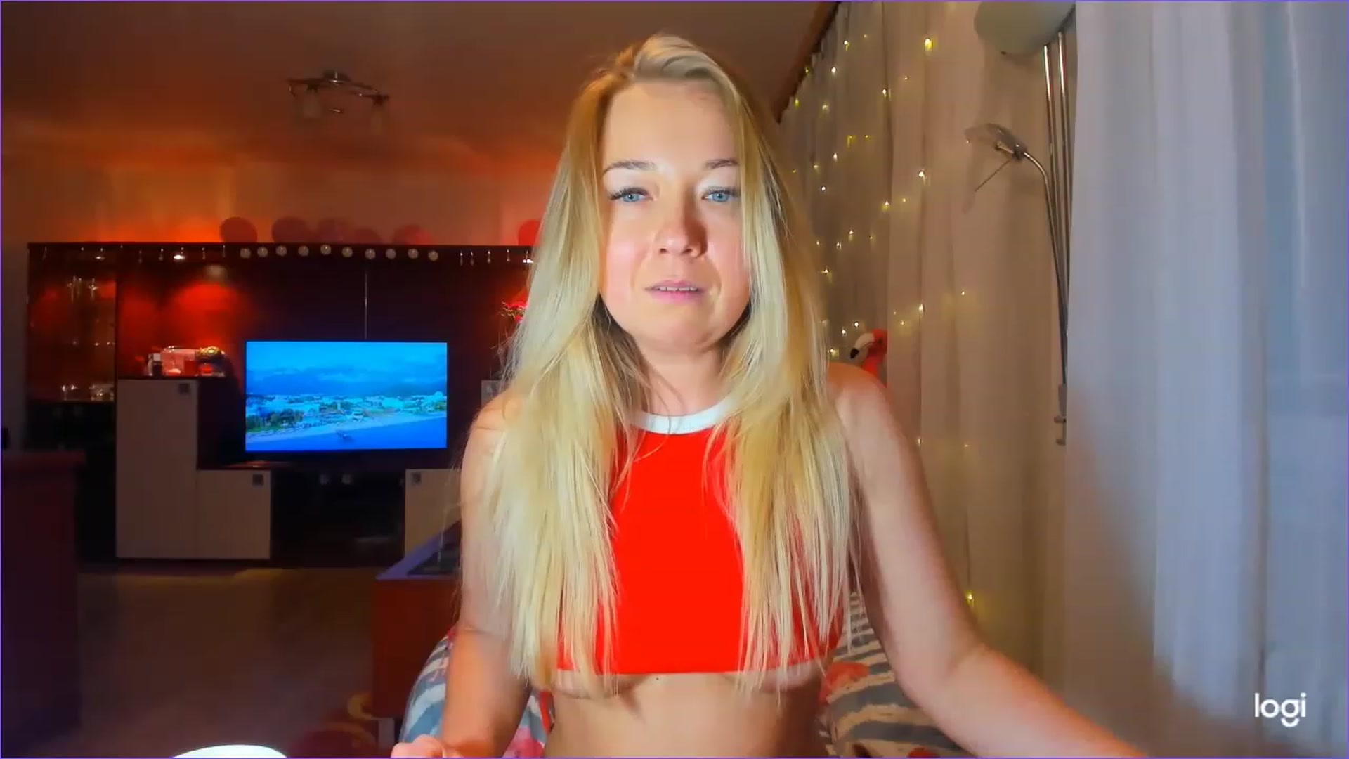 Gallery image thumbnail from FlamingoDream's myfreecams stream on, 03/28/2023, 22:29 image 9 of 20