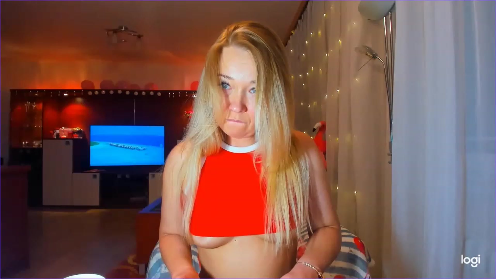 Gallery image thumbnail from FlamingoDream's myfreecams stream on, 03/28/2023, 22:29 image 5 of 20