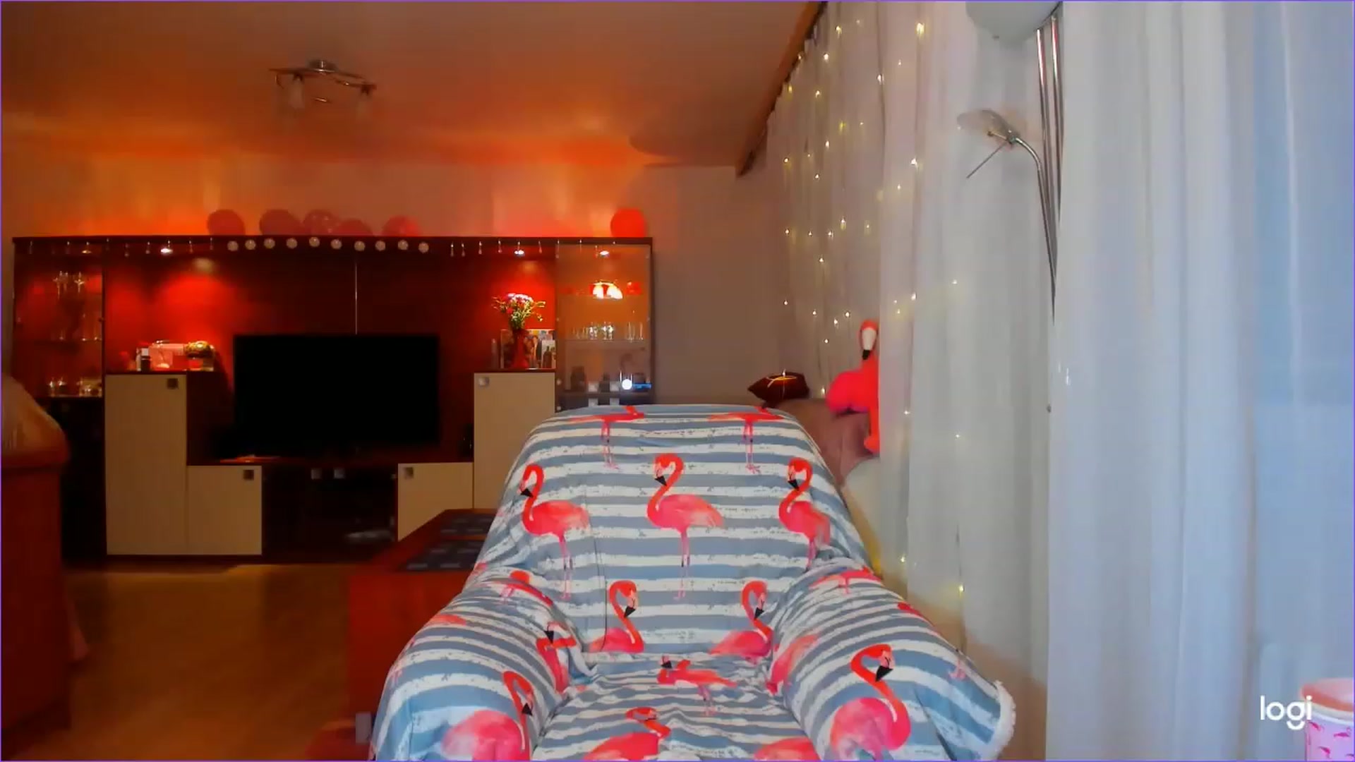 Gallery image thumbnail from FlamingoDream's myfreecams stream on, 03/29/2023, 23:49 image 20 of 20
