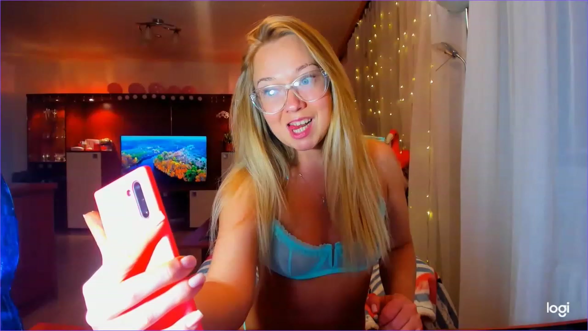 Gallery image thumbnail from FlamingoDream's myfreecams stream on, 04/13/2023, 20:45 image 11 of 20