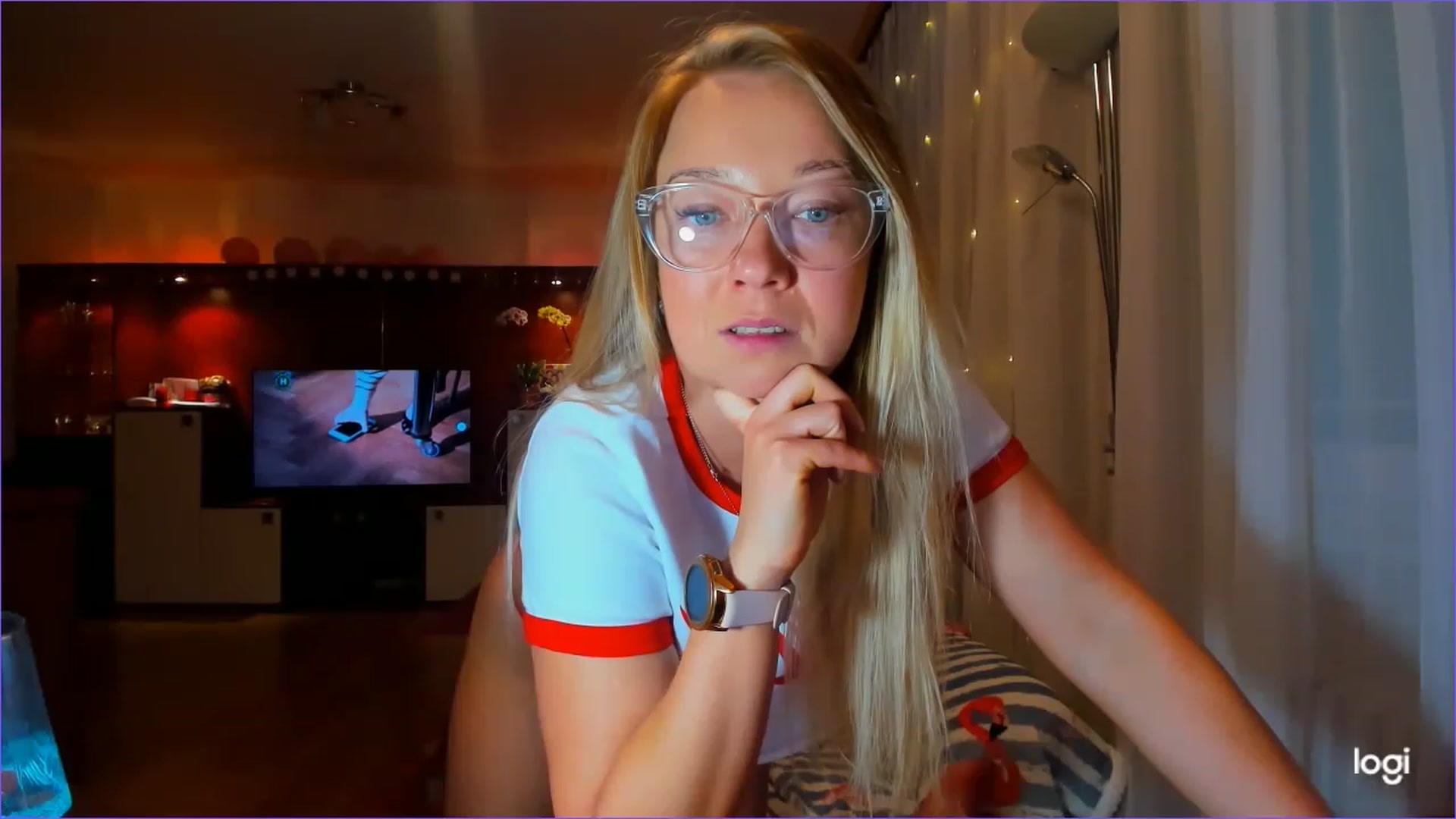 Gallery image thumbnail from FlamingoDream's myfreecams stream on, 04/14/2023, 21:09 image 13 of 20