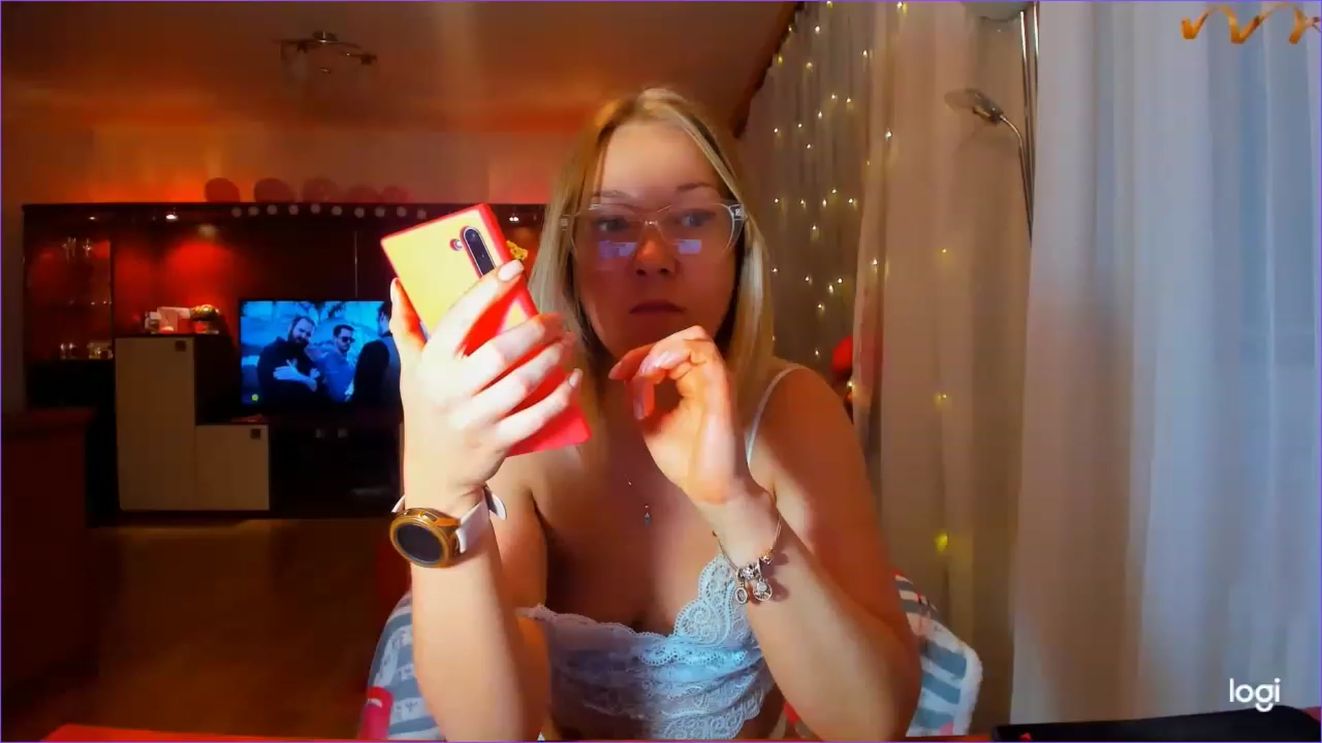 Gallery image thumbnail from FlamingoDream's myfreecams stream on, 04/18/2023, 03:13 image 15 of 20