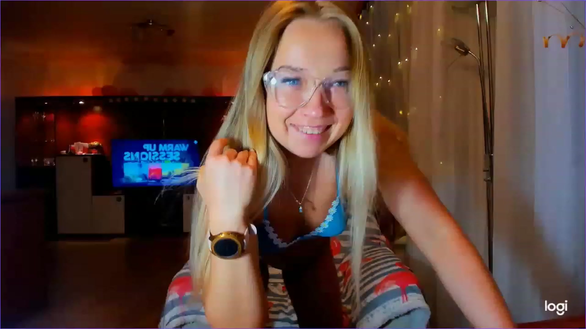 Gallery image thumbnail from FlamingoDream's myfreecams stream on, 05/05/2023, 24:00 image 4 of 20