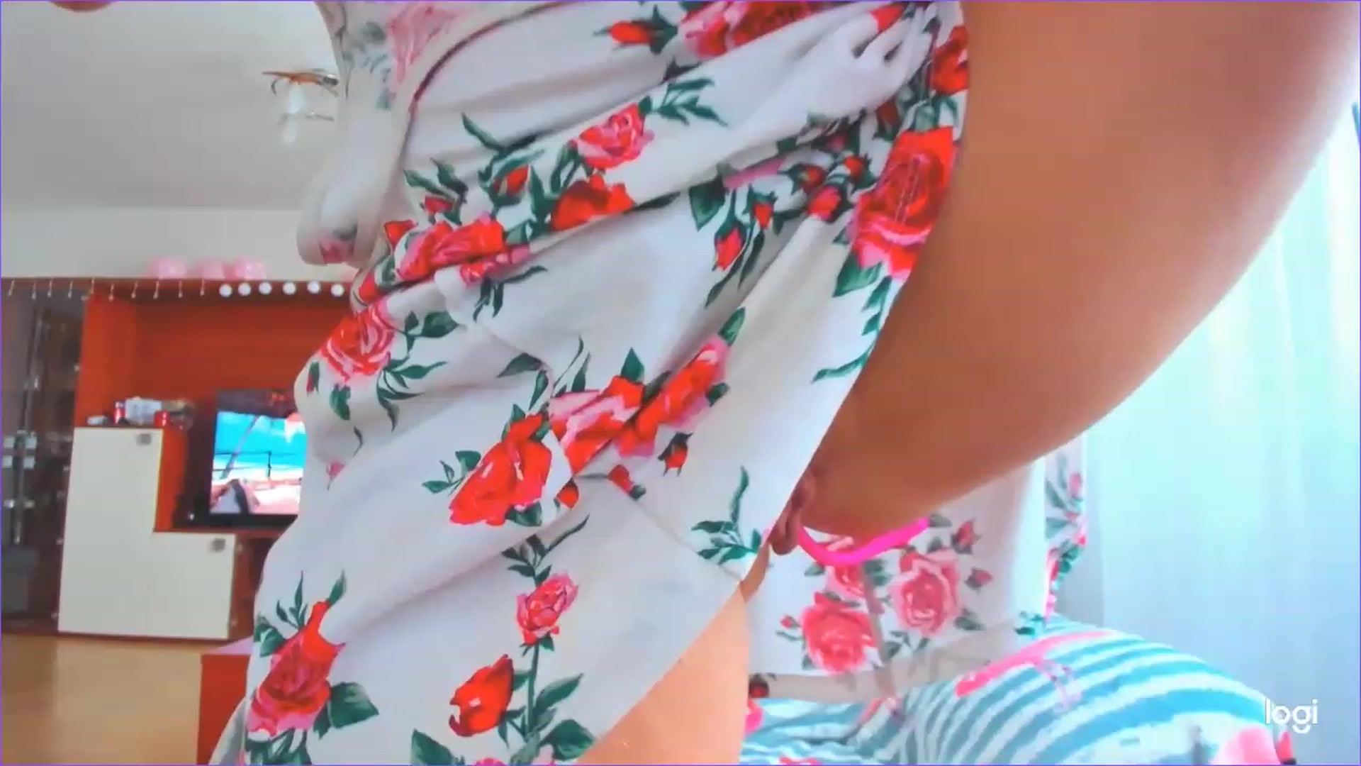 Gallery image thumbnail from FlamingoDream's myfreecams stream on, 05/10/2023, 12:52 image 2 of 20