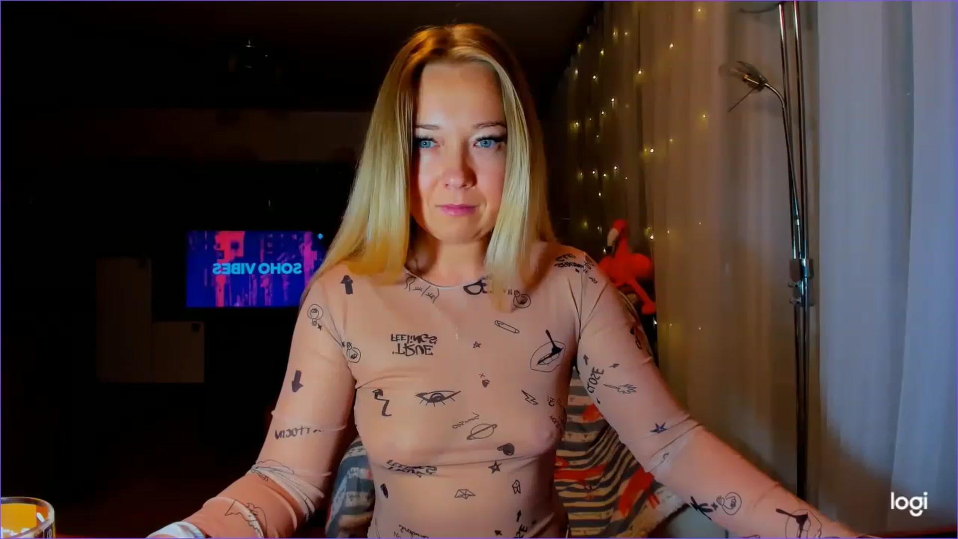 Gallery image thumbnail from FlamingoDream's myfreecams stream on, 05/10/2023, 22:29 image 9 of 20
