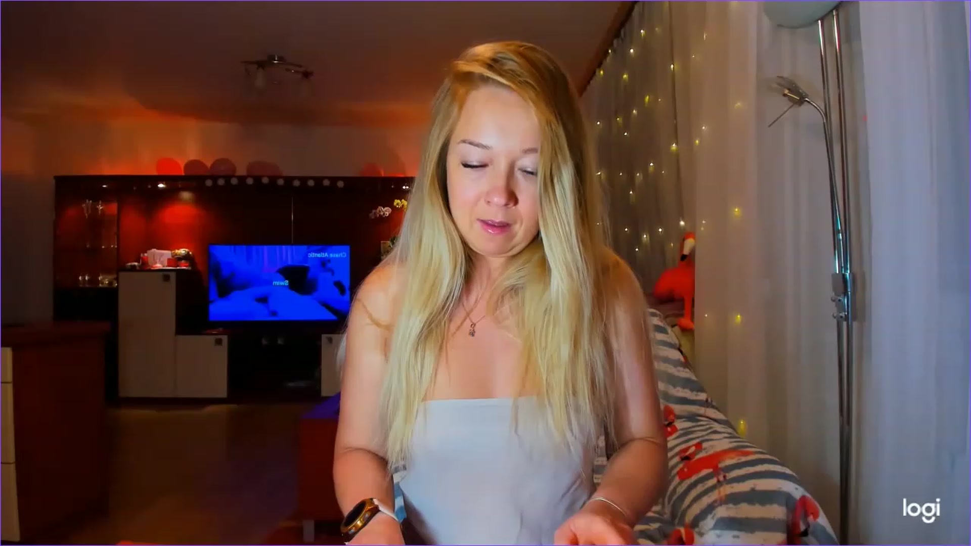 Gallery image thumbnail from FlamingoDream's myfreecams stream on, 05/11/2023, 20:02 image 13 of 20