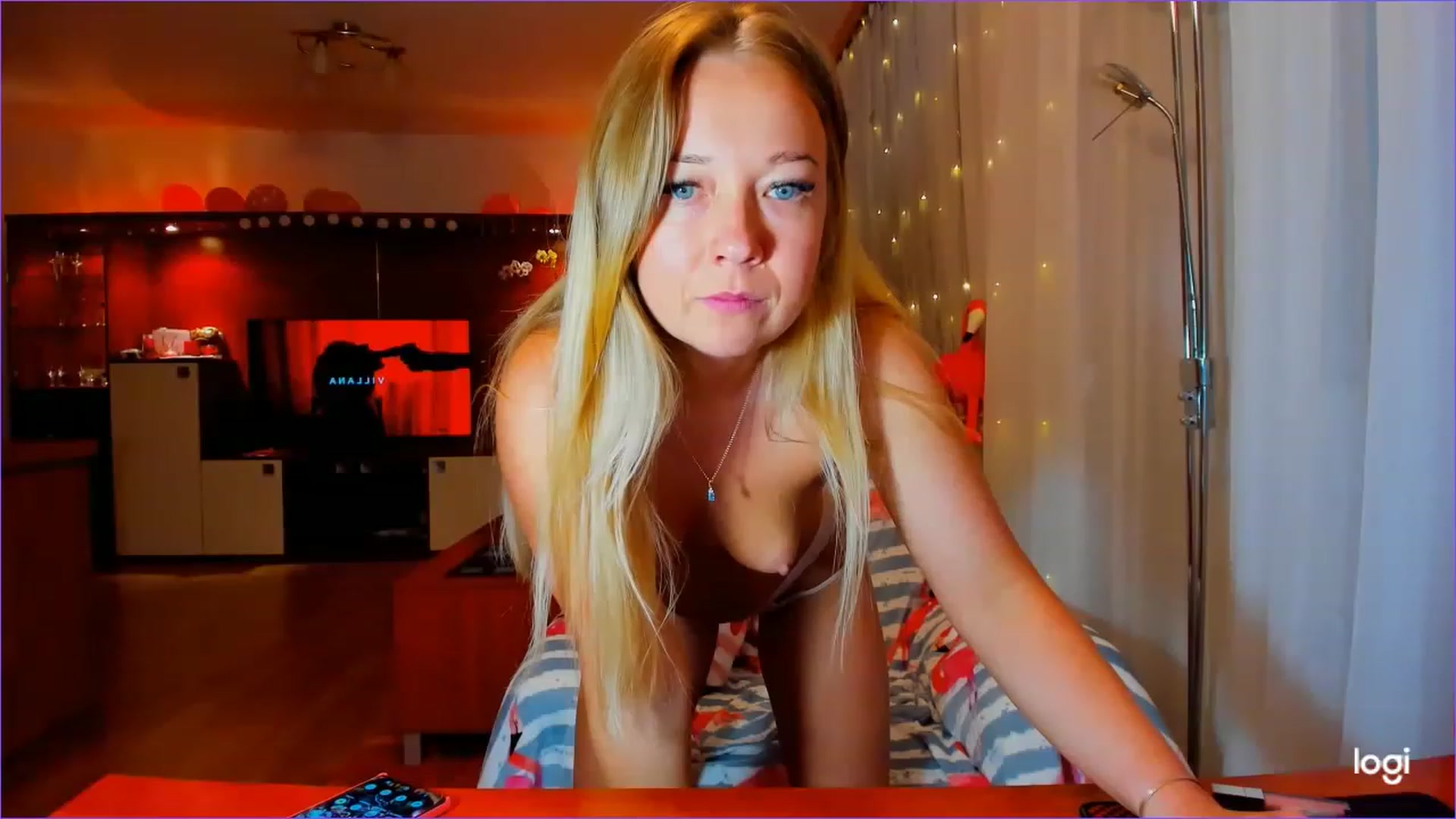Gallery image thumbnail from FlamingoDream's myfreecams stream on, 05/11/2023, 23:15 image 8 of 20