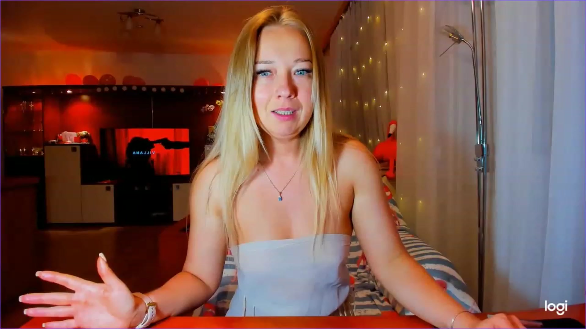 Gallery image thumbnail from FlamingoDream's myfreecams stream on, 05/11/2023, 23:15 image 2 of 20