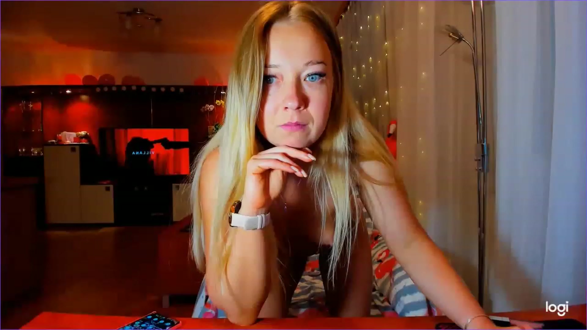 Gallery image thumbnail from FlamingoDream's myfreecams stream on, 05/11/2023, 23:15 image 9 of 20