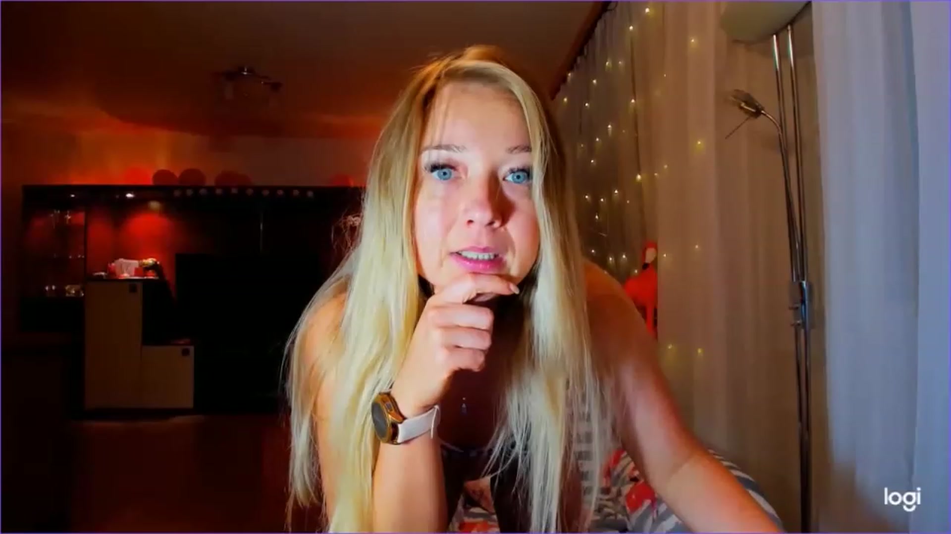 Gallery image thumbnail from FlamingoDream's myfreecams stream on, 05/12/2023, 24:01 image 13 of 20