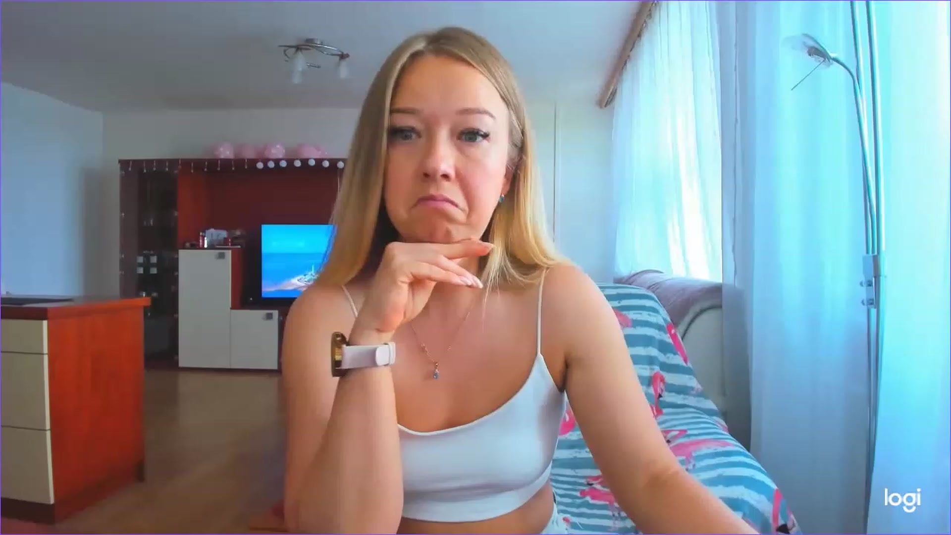 Gallery image thumbnail from FlamingoDream's myfreecams stream on, 05/12/2023, 15:15 image 8 of 20