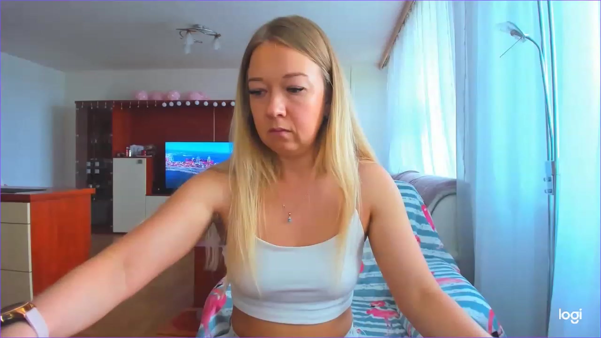 Gallery image thumbnail from FlamingoDream's myfreecams stream on, 05/12/2023, 15:15 image 20 of 20
