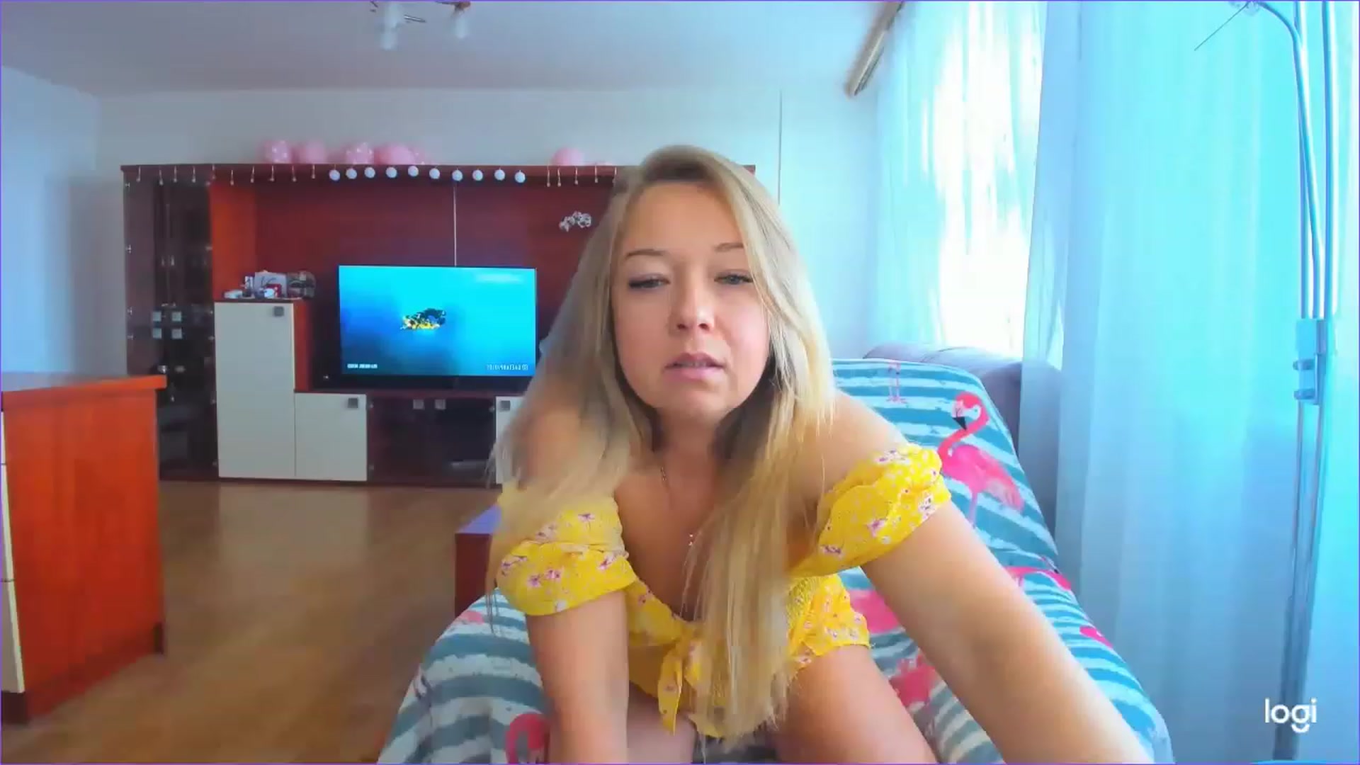 Gallery image thumbnail from FlamingoDream's myfreecams stream on, 05/15/2023, 15:33 image 19 of 20