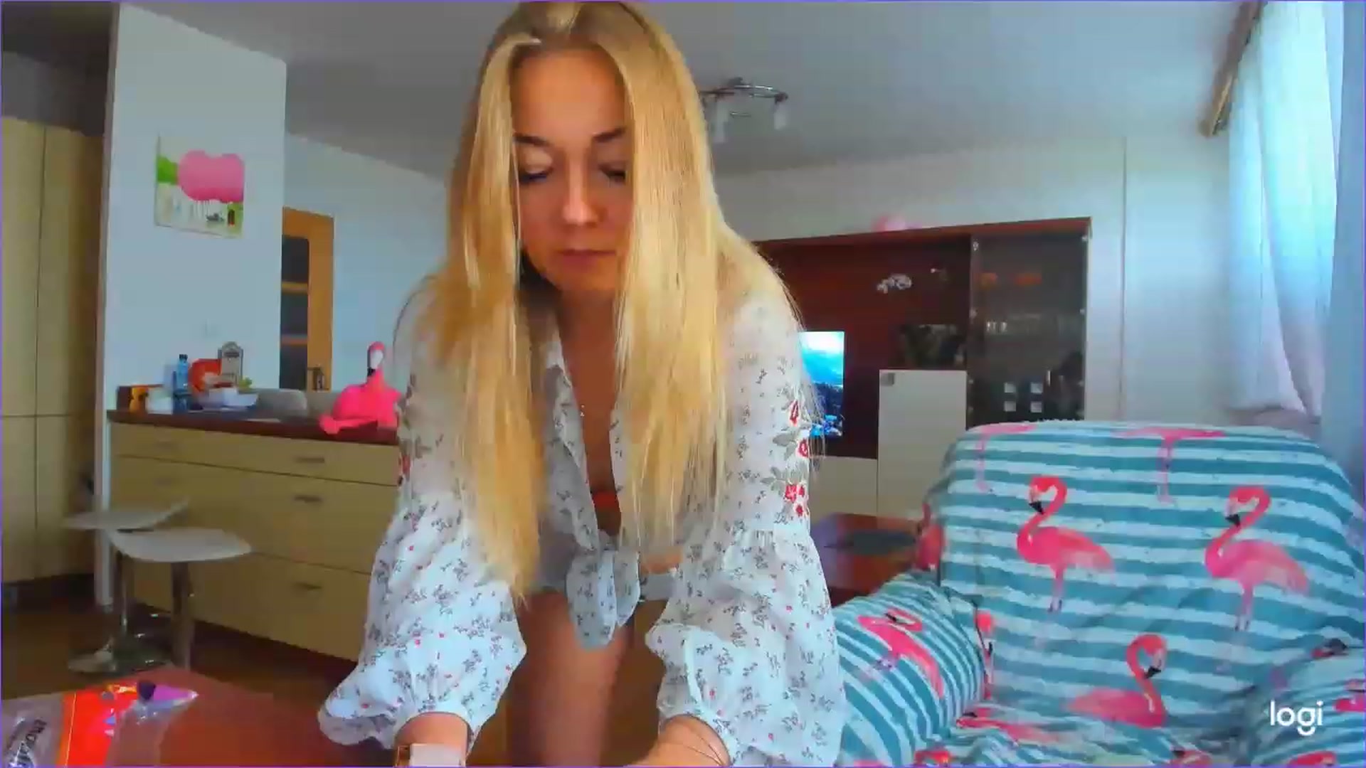 Gallery image thumbnail from FlamingoDream's myfreecams stream on, 05/23/2023, 15:22 image 6 of 20