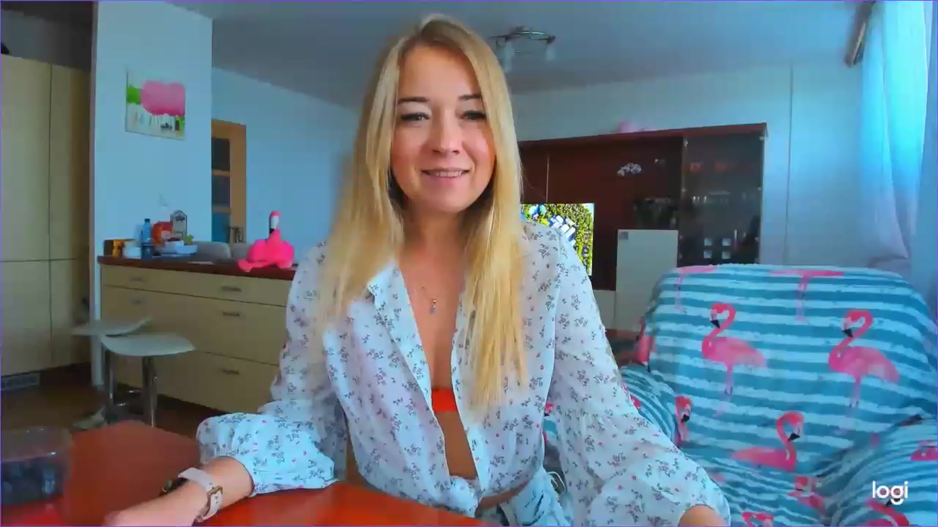 Gallery image thumbnail from FlamingoDream's myfreecams stream on, 05/23/2023, 16:59 image 5 of 20