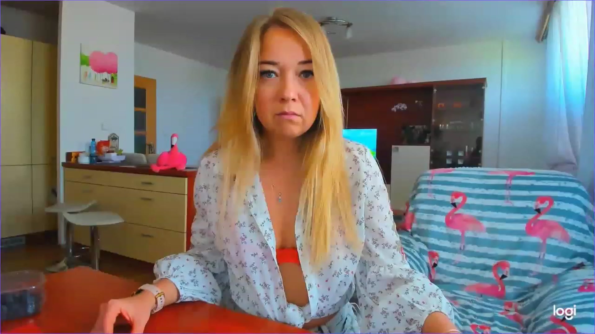 Gallery image thumbnail from FlamingoDream's myfreecams stream on, 05/23/2023, 16:59 image 6 of 20