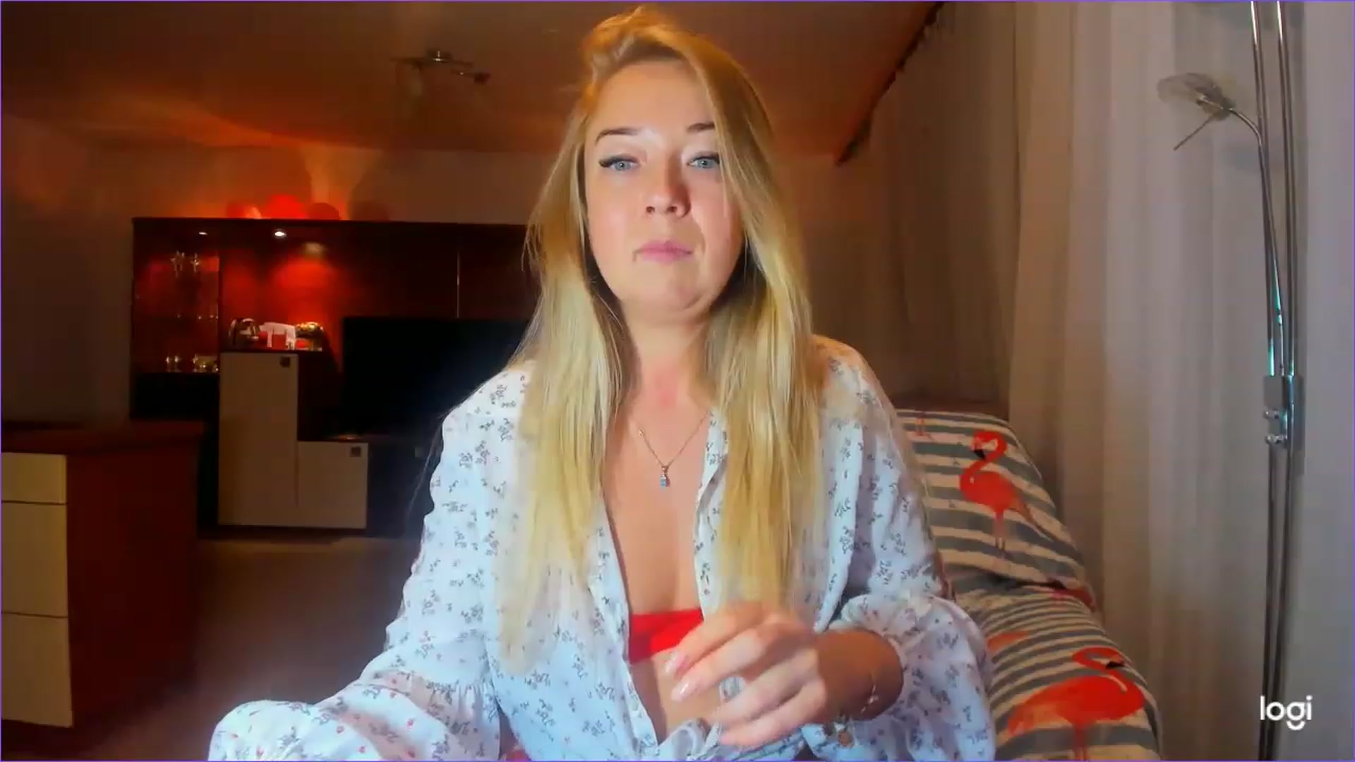 Gallery image thumbnail from FlamingoDream's myfreecams stream on, 05/23/2023, 21:34 image 7 of 20