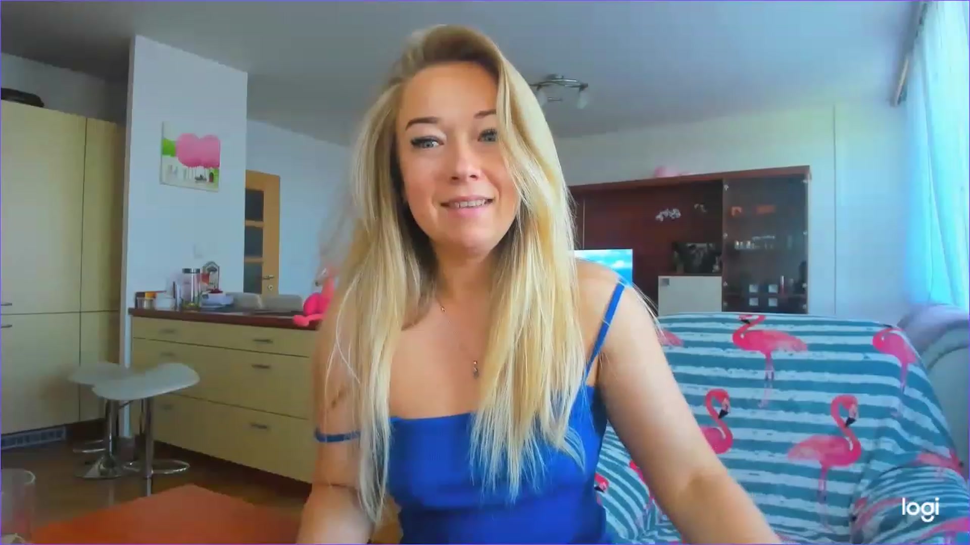 Gallery image thumbnail from FlamingoDream's myfreecams stream on, 05/25/2023, 15:04 image 4 of 20