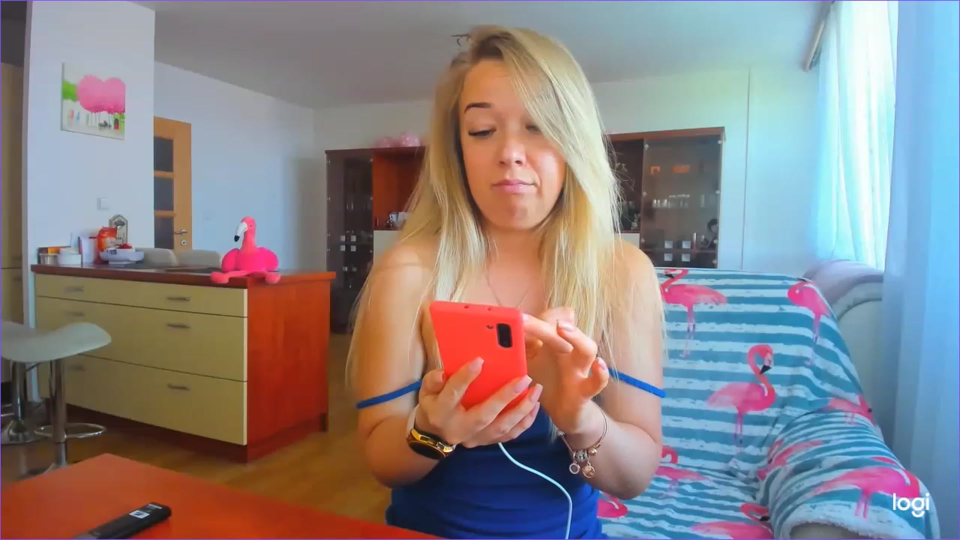 Gallery image thumbnail from FlamingoDream's myfreecams stream on, 05/25/2023, 15:58 image 19 of 20