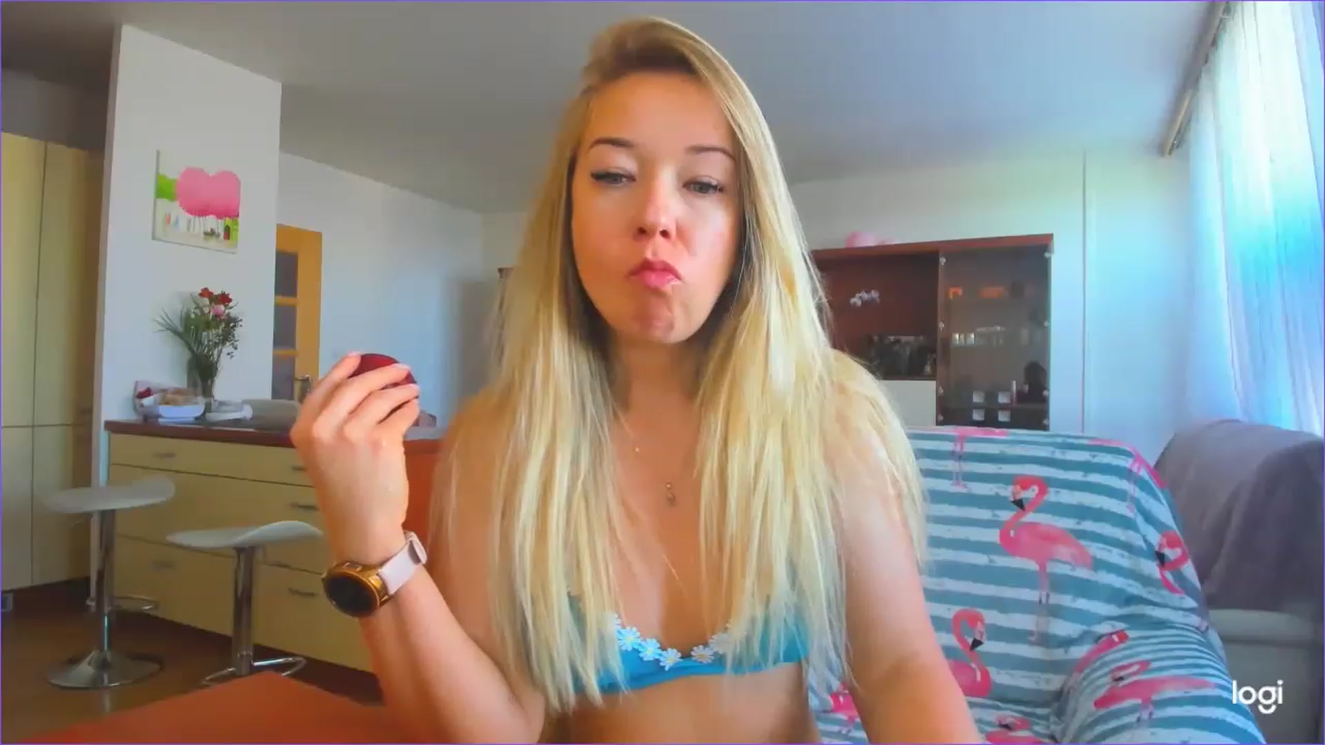 Gallery image thumbnail from FlamingoDream's myfreecams stream on, 05/30/2023, 16:15 image 20 of 20
