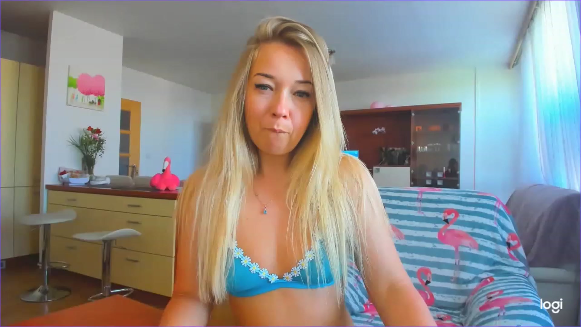 Gallery image thumbnail from FlamingoDream's myfreecams stream on, 05/30/2023, 16:15 image 19 of 20