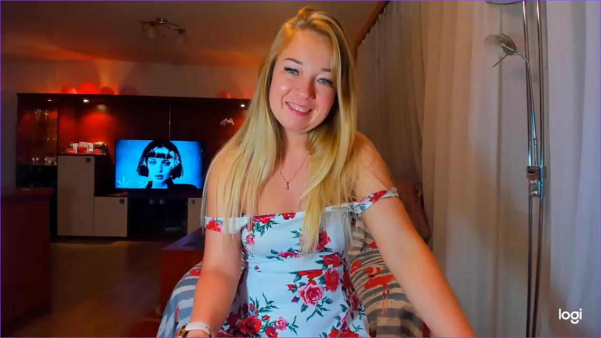 Gallery image thumbnail from FlamingoDream's myfreecams stream on, 05/30/2023, 23:45 image 7 of 20