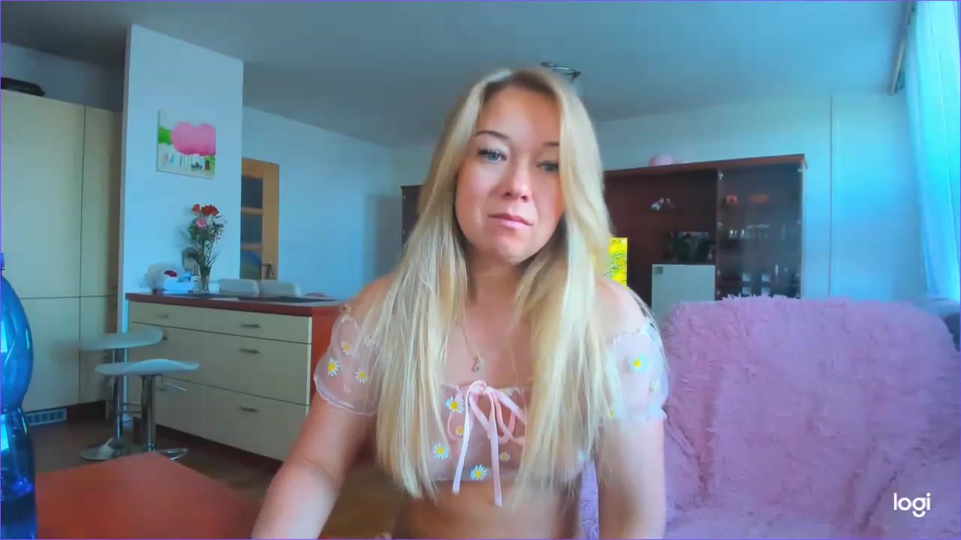 Gallery image thumbnail from FlamingoDream's myfreecams stream on, 06/01/2023, 16:20 image 20 of 20