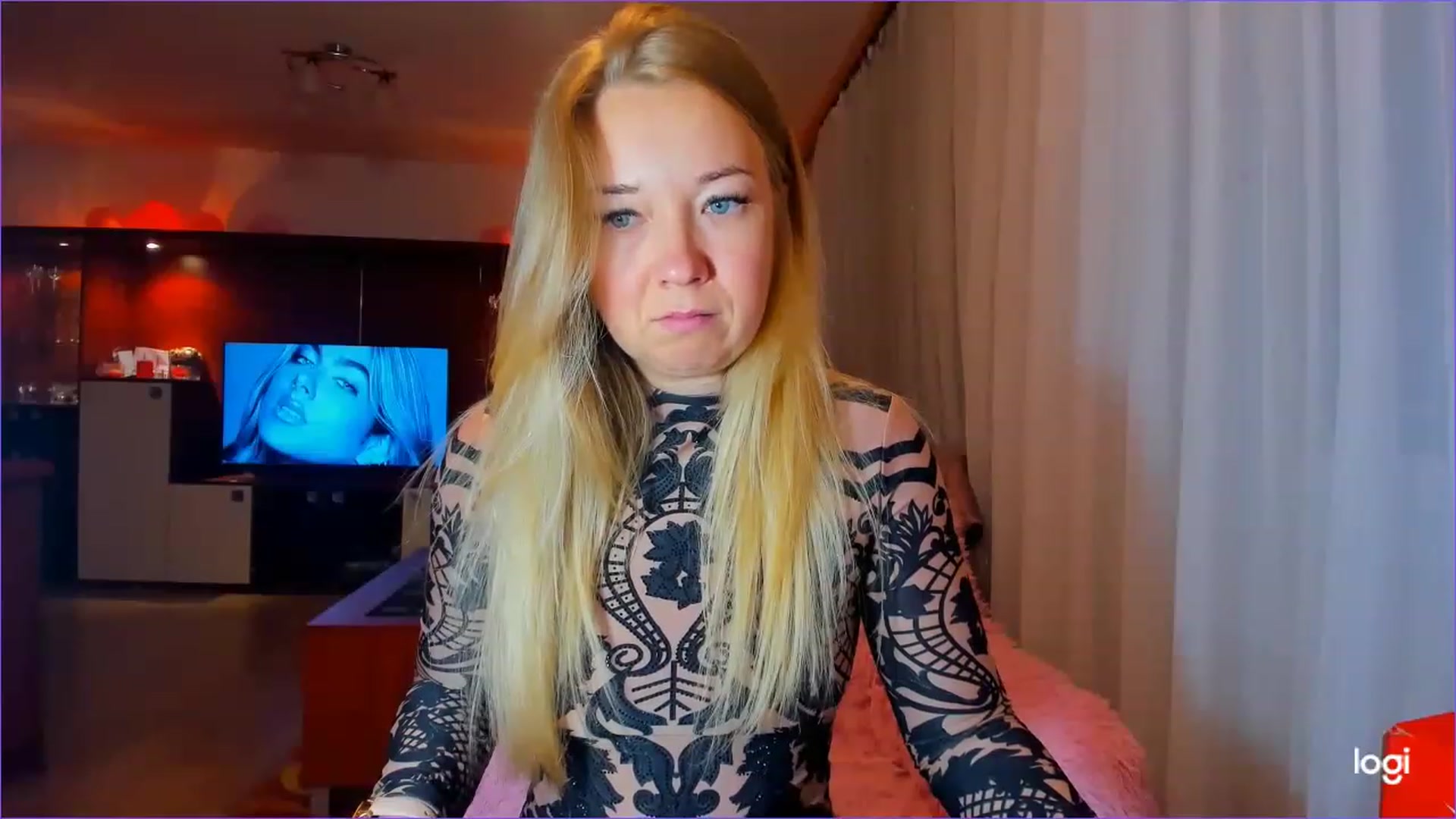 Gallery image thumbnail from FlamingoDream's myfreecams stream on, 06/05/2023, 22:01 image 13 of 20