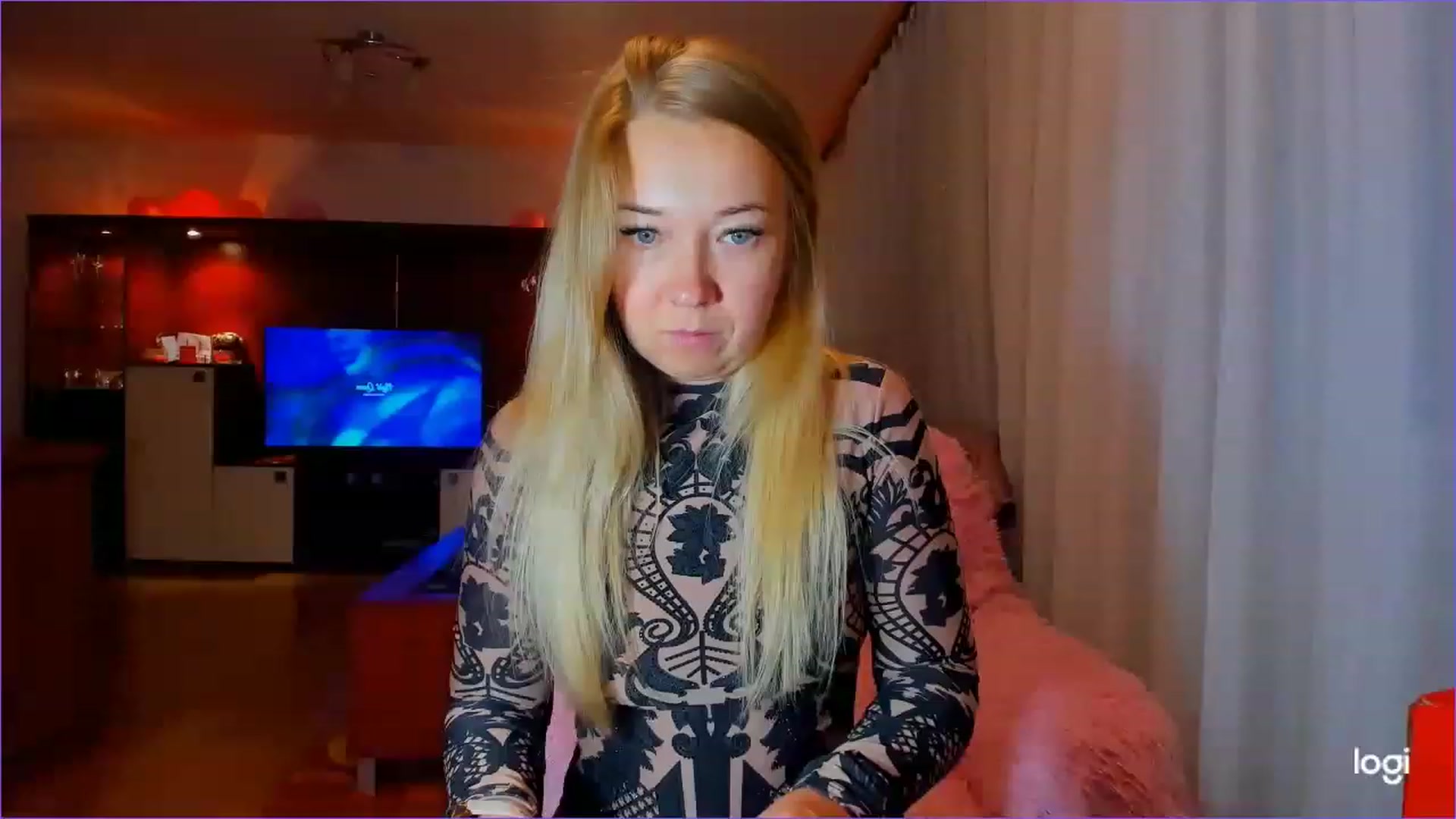 Gallery image thumbnail from FlamingoDream's myfreecams stream on, 06/06/2023, 24:18 image 9 of 20